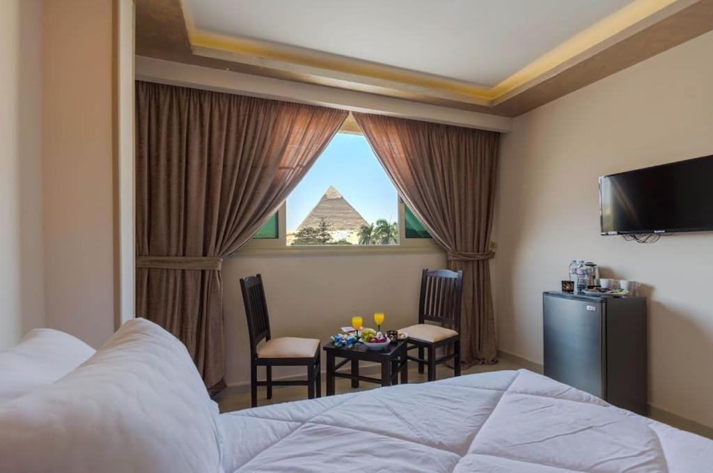 Pyramids Energy Bed and Breakfast El El Cairo Exterior foto
