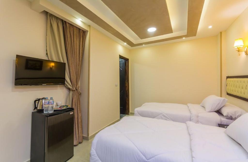 Pyramids Energy Bed and Breakfast El El Cairo Exterior foto
